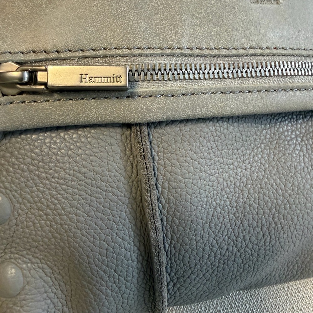 💙HAMMITT! Authentic VIP Medium leather crossbody clutch Pew/Pebbled gray leather - Picture 7 of 9
